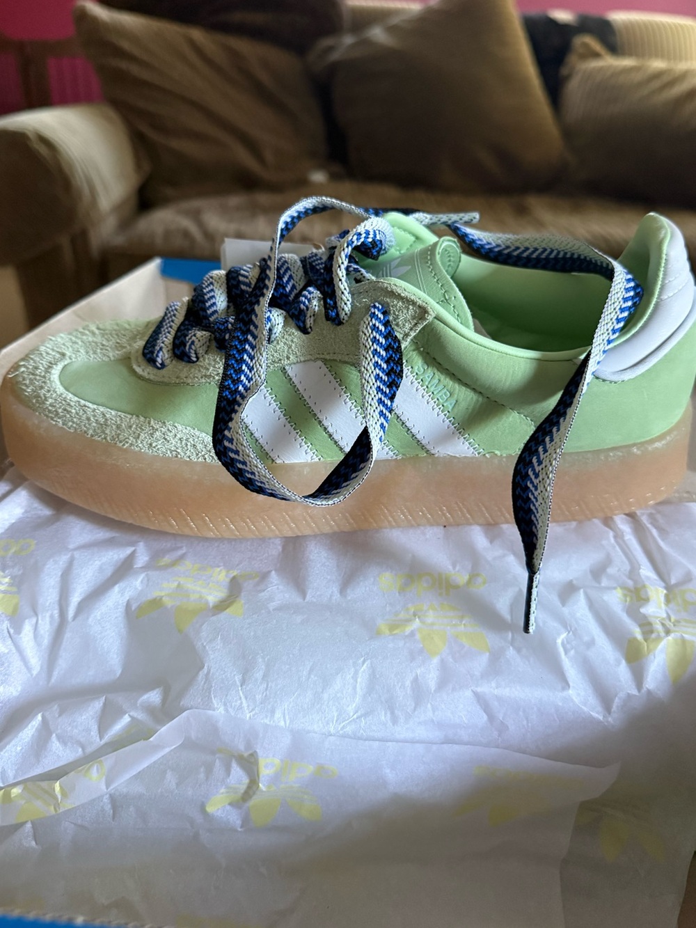 Adidas Sambae Sneaker - Picture 3 of 8